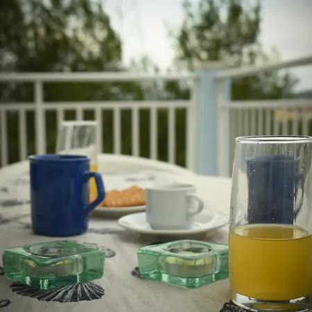 Parashis Διαμέρισμα