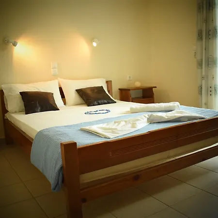 Parashis * Alykes (Zakynthos)