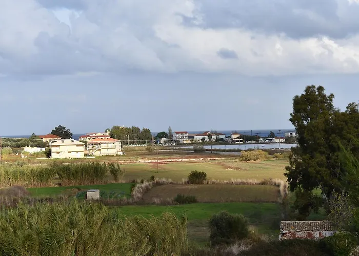 Parashis Διαμέρισμα *